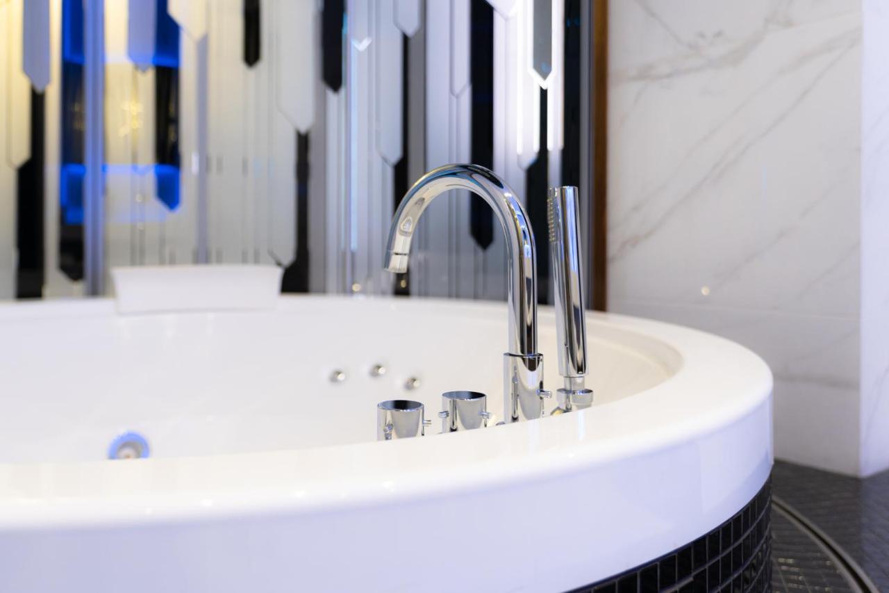 Tsarsky Hotel Kiev Dış mekan fotoğraf